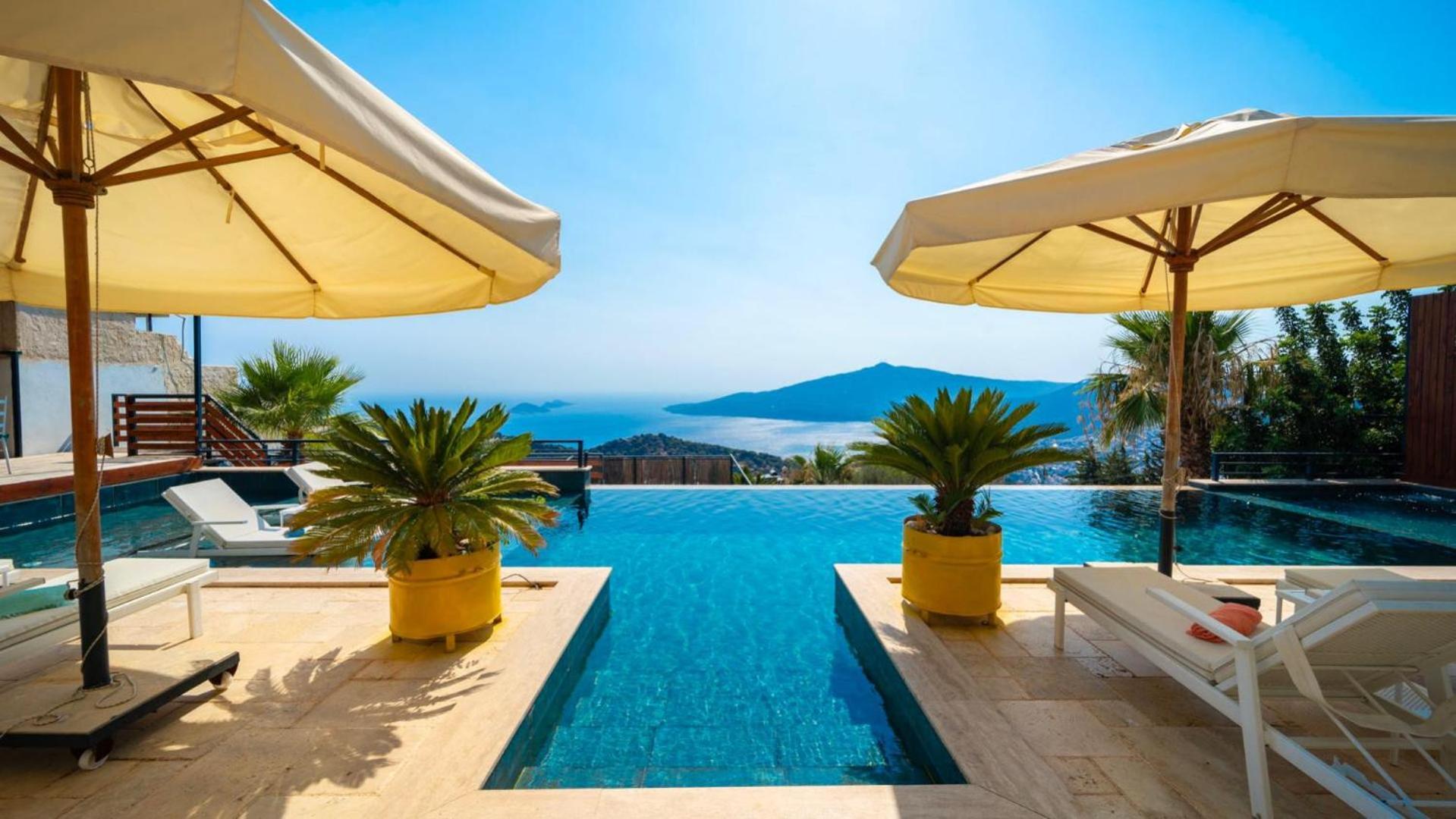 5 Bedroom 1684 * Kalkan